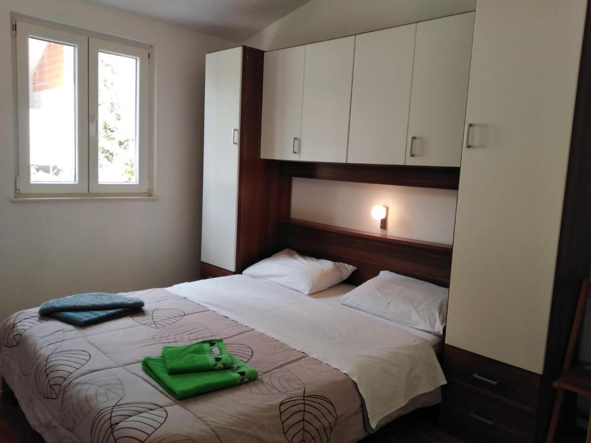 Apartment Mia - Spacious Apartment On 85 M2 With Beautiful Sea View โตรกีร์ ภายนอก รูปภาพ