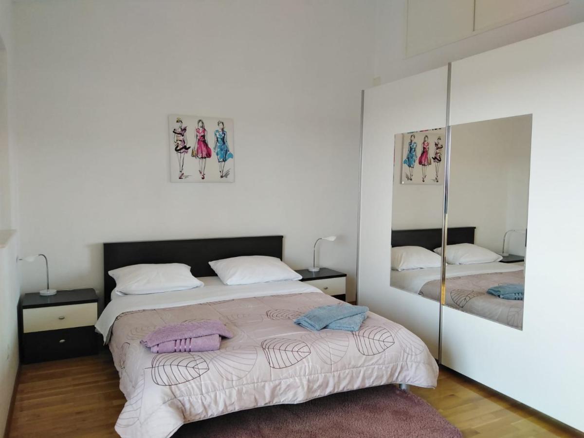 Apartment Mia - Spacious Apartment On 85 M2 With Beautiful Sea View โตรกีร์ ภายนอก รูปภาพ