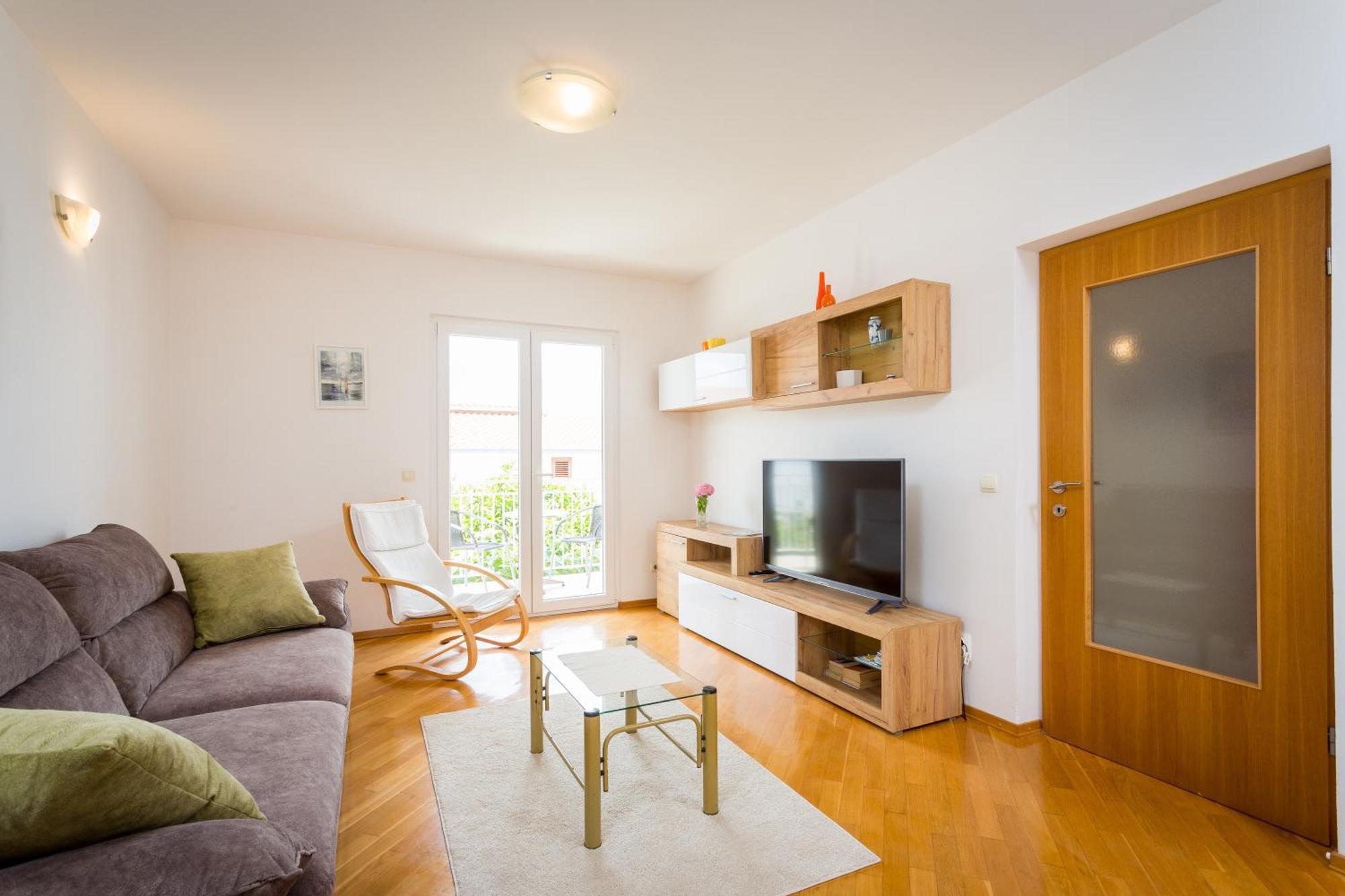 Apartment Mia - Spacious Apartment On 85 M2 With Beautiful Sea View โตรกีร์ ภายนอก รูปภาพ