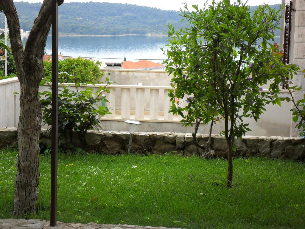 Apartment Mia - Spacious Apartment On 85 M2 With Beautiful Sea View โตรกีร์ ภายนอก รูปภาพ